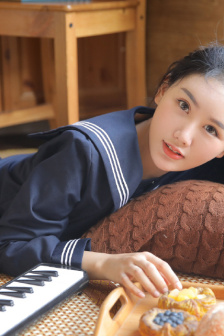 大炕浪妇秀莲